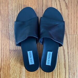 Steve Madden Black Leather Slide Sandals